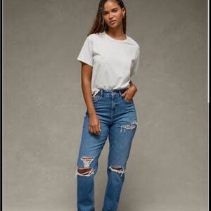 Aeropostale High-Rise Distressed Blue Jeans